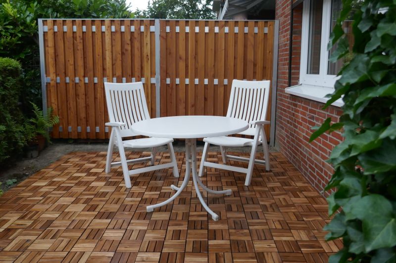 Patio Set Assembly in Kansas City, KS